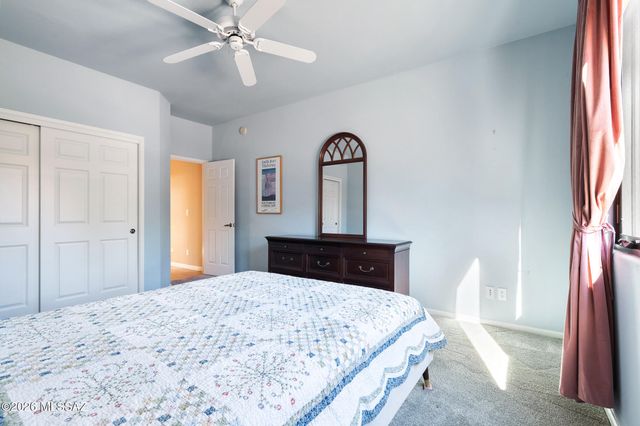 9920 N Desert Sky Place, Tucson, AZ 85737