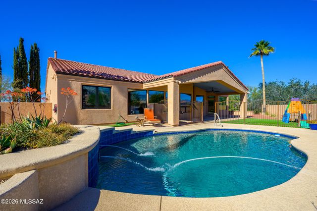 9920 N Desert Sky Place, Tucson, AZ 85737