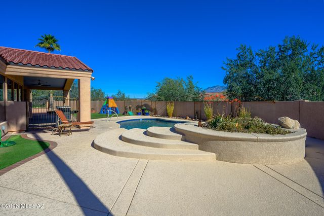 9920 N Desert Sky Place, Tucson, AZ 85737
