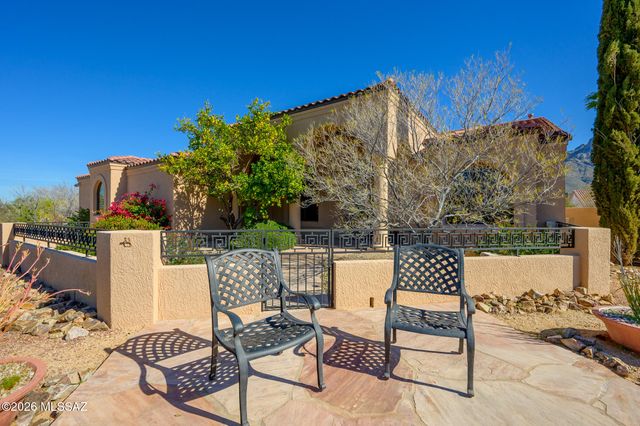 9920 N Desert Sky Place, Tucson, AZ 85737