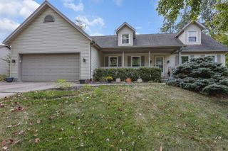 602 Piedmont Lane, Heath, OH 43056