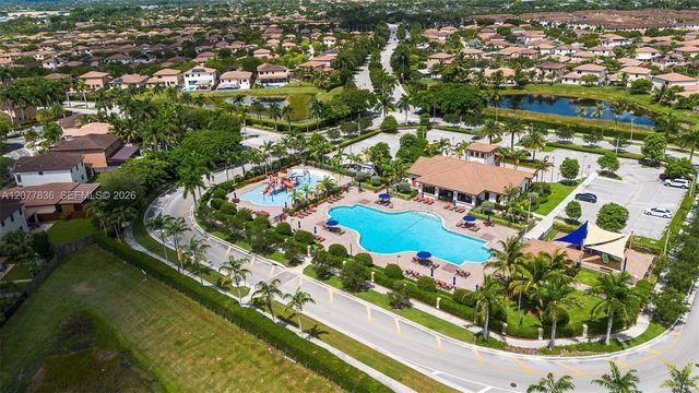125 SE 36th Place, Homestead, FL 33033
