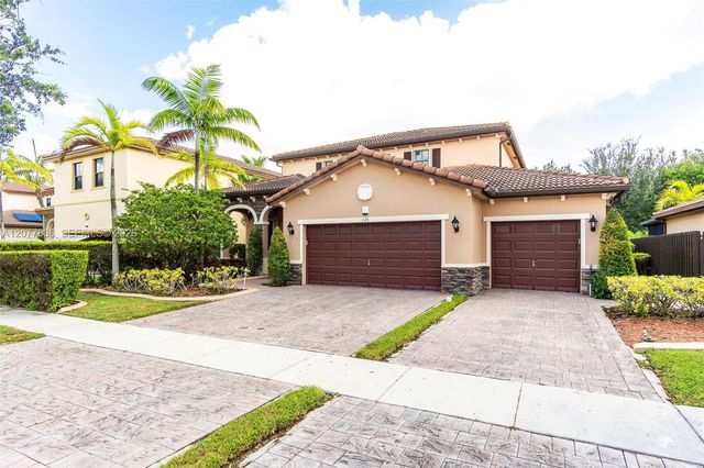 125 SE 36th Place, Homestead, FL 33033