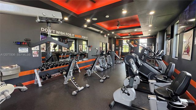 125 SE 36th Place, Homestead, FL 33033