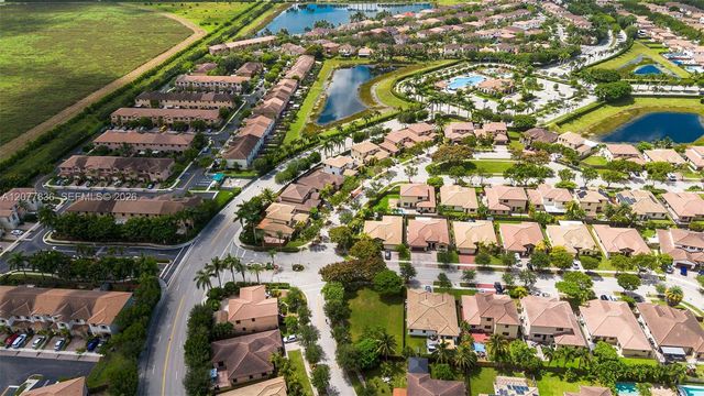 125 SE 36th Place, Homestead, FL 33033