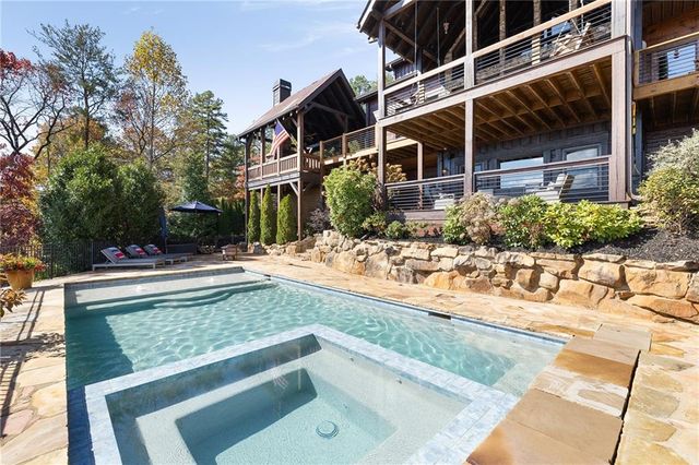 38 Jackies Bluff Road, Mineral Bluff, GA 30559