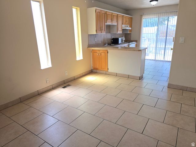 2384 S DERBY ST, West Valley City, UT 84119