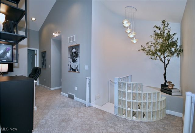 7348 S Raccoon Road, Canfield, OH 44406