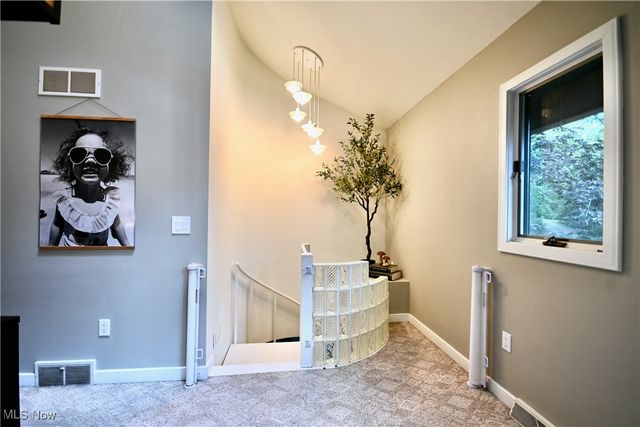 7348 S Raccoon Road, Canfield, OH 44406