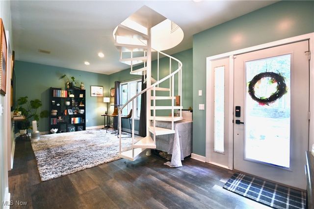 7348 S Raccoon Road, Canfield, OH 44406