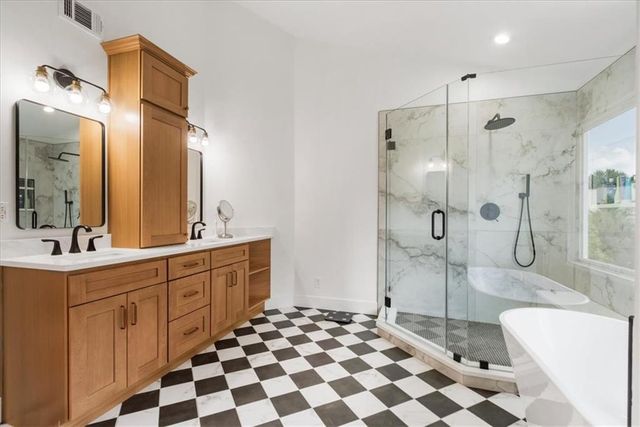 255 Fieldstone Court, Alpharetta, GA 30009