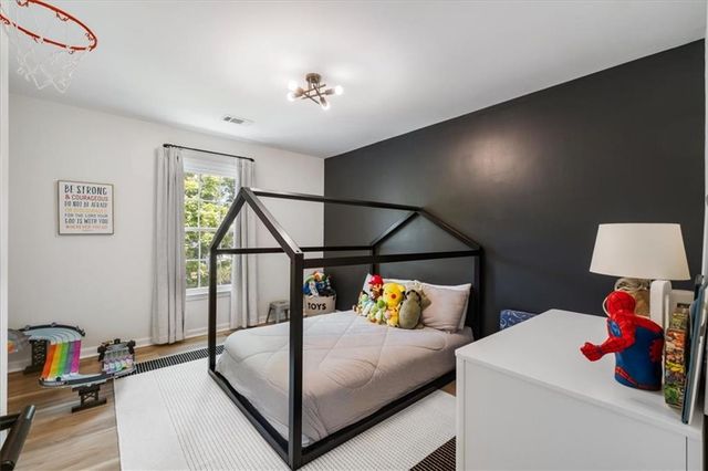 255 Fieldstone Court, Alpharetta, GA 30009