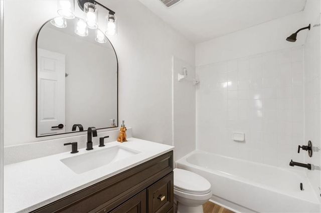 255 Fieldstone Court, Alpharetta, GA 30009