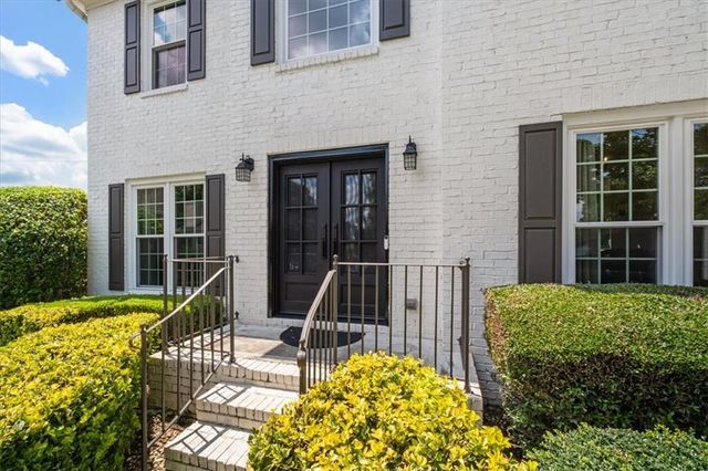 255 Fieldstone Court, Alpharetta, GA 30009