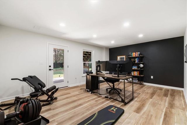 255 Fieldstone Court, Alpharetta, GA 30009