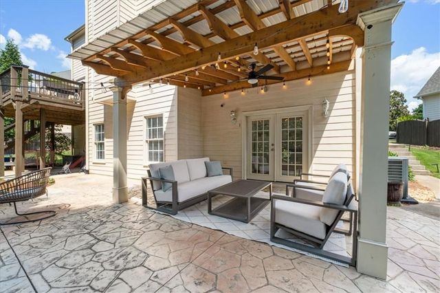 255 Fieldstone Court, Alpharetta, GA 30009