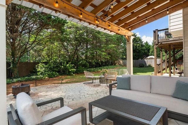 255 Fieldstone Court, Alpharetta, GA 30009