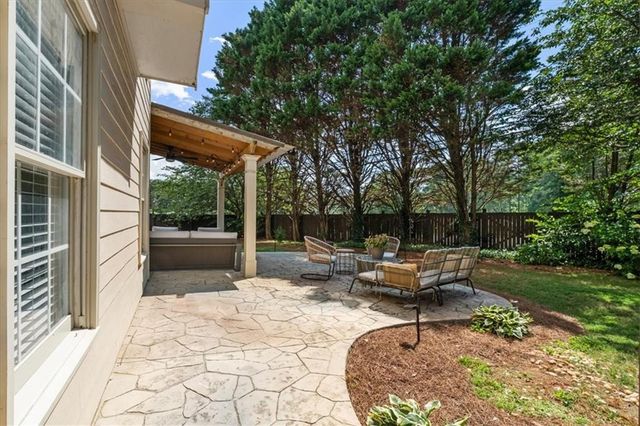 255 Fieldstone Court, Alpharetta, GA 30009