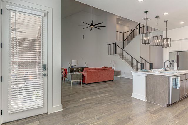 912 Rock Daisy TRL, Hutto, TX 78634