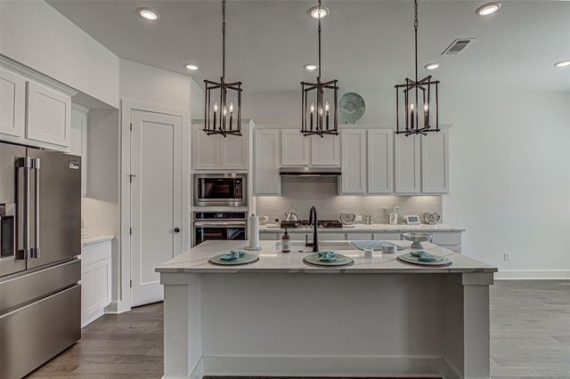 912 Rock Daisy TRL, Hutto, TX 78634