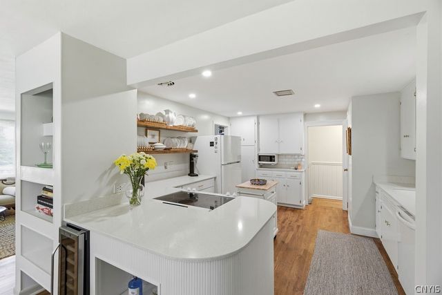 411 Brampton Drive, Dewitt, NY 13214