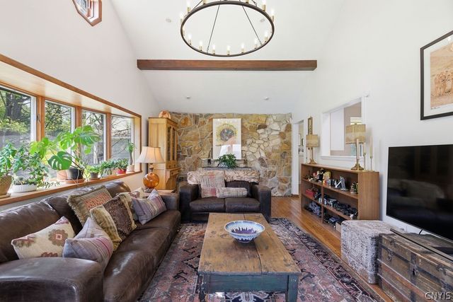 411 Brampton Drive, Dewitt, NY 13214