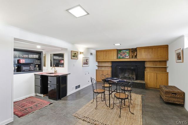 411 Brampton Drive, Dewitt, NY 13214