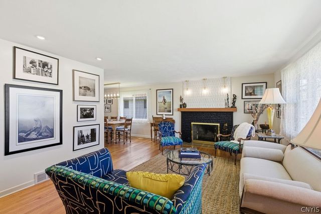 411 Brampton Drive, Dewitt, NY 13214