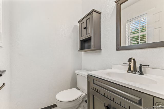 2311 N Camp, Seguin, TX 78155