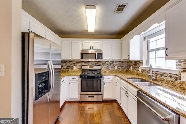 2727 Manor Cove, Decatur, GA 30034