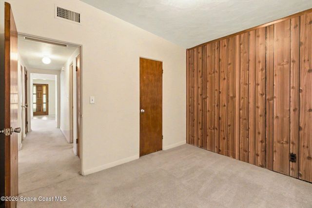 1256 Ridgewood Drive, Melbourne, FL 32935