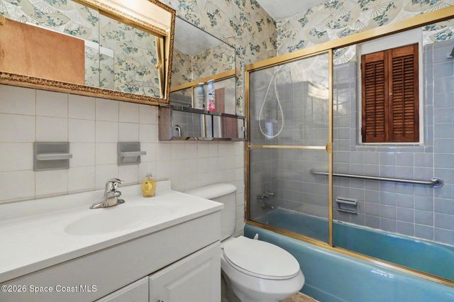1256 Ridgewood Drive, Melbourne, FL 32935