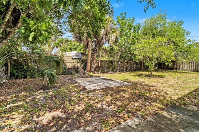 1256 Ridgewood Drive, Melbourne, FL 32935