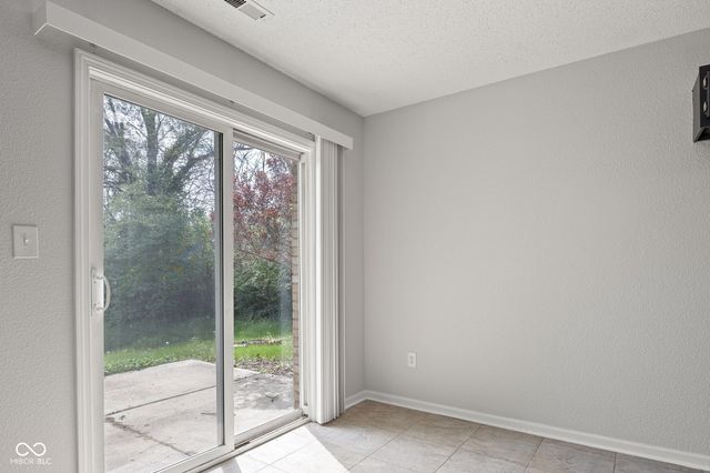 6119 Karst Drive, Indianapolis, IN 46221