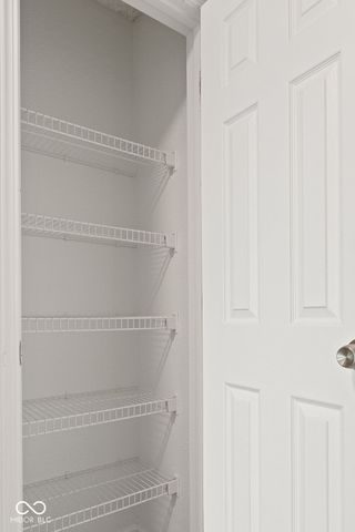 6119 Karst Drive, Indianapolis, IN 46221