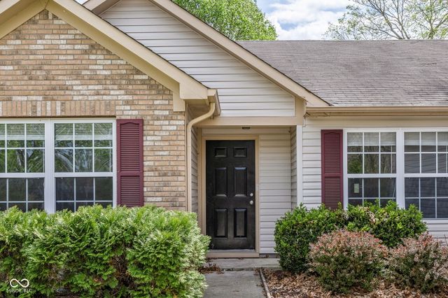 6119 Karst Drive, Indianapolis, IN 46221