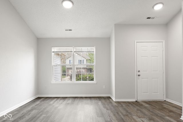 6119 Karst Drive, Indianapolis, IN 46221