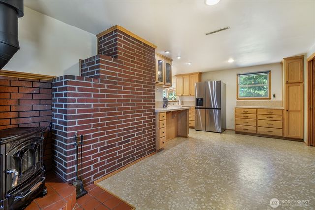 20612 14th Avenue S, Seatac, WA 98198