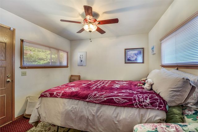 20612 14th Avenue S, Seatac, WA 98198