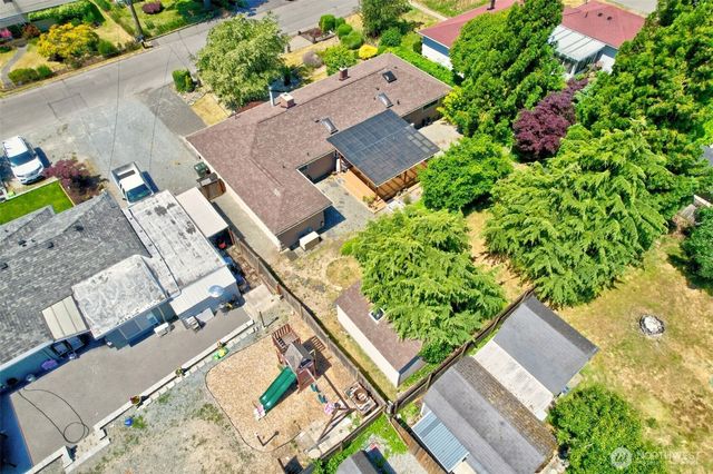 20612 14th Avenue S, Seatac, WA 98198