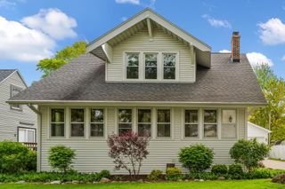 314 Hoffman Street, Crown Point, IN 46307