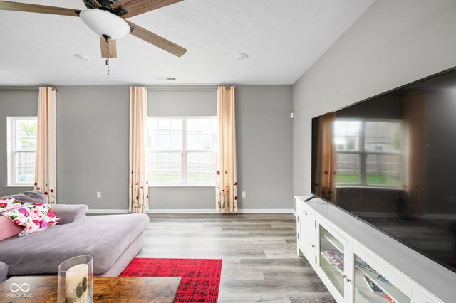 5319 Maywood Drive, Whitestown, IN 46075