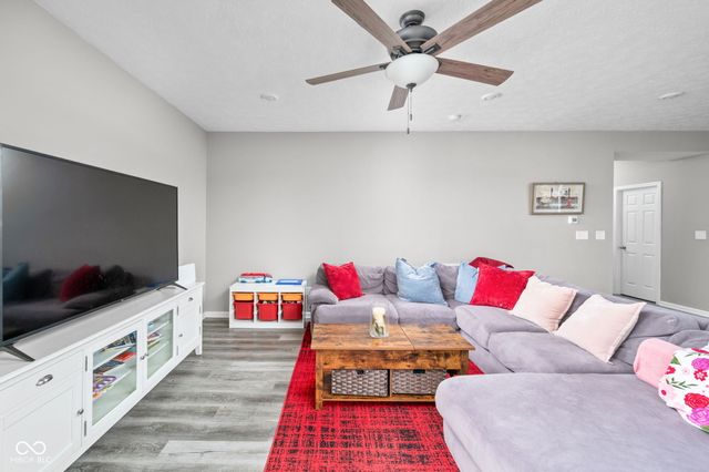 5319 Maywood Drive, Whitestown, IN 46075