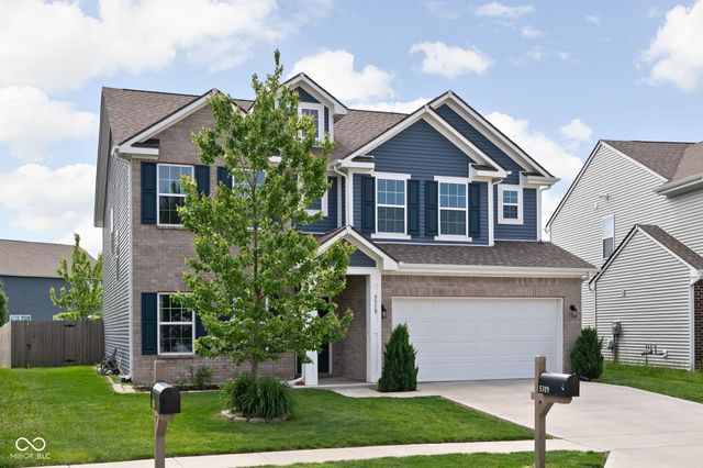 5319 Maywood Drive, Whitestown, IN 46075