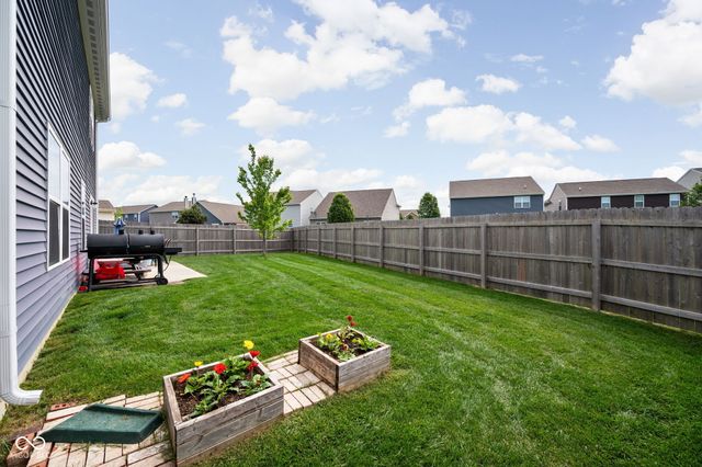 5319 Maywood Drive, Whitestown, IN 46075