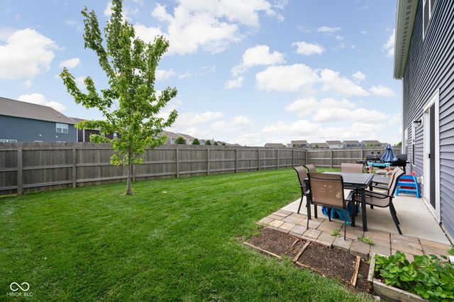 5319 Maywood Drive, Whitestown, IN 46075