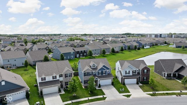 5319 Maywood Drive, Whitestown, IN 46075