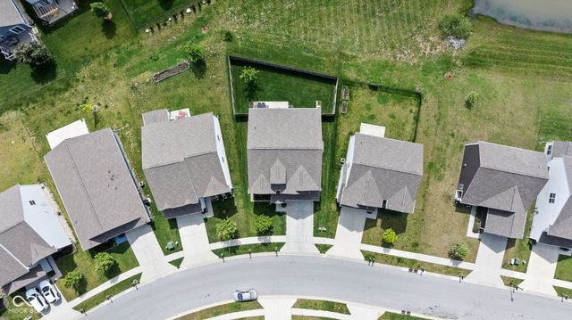 5319 Maywood Drive, Whitestown, IN 46075