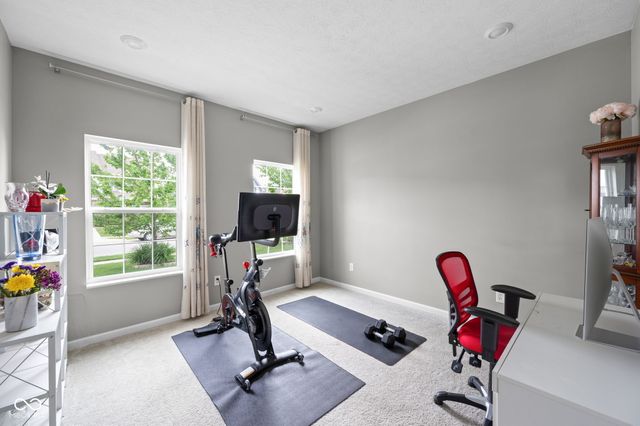 5319 Maywood Drive, Whitestown, IN 46075