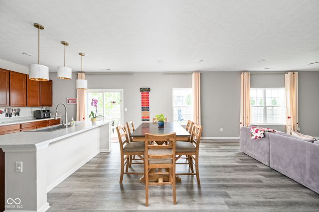 5319 Maywood Drive, Whitestown, IN 46075